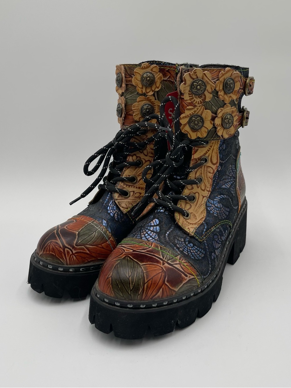 L'Artiste Limitless Booties Heeled Leather Floral Artsy Hippie Sz 37 US 6.5-7